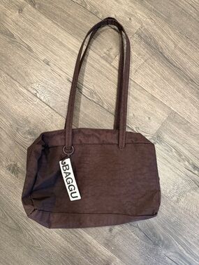 BAGGU Women's Chocolate Plum Bowler Bag